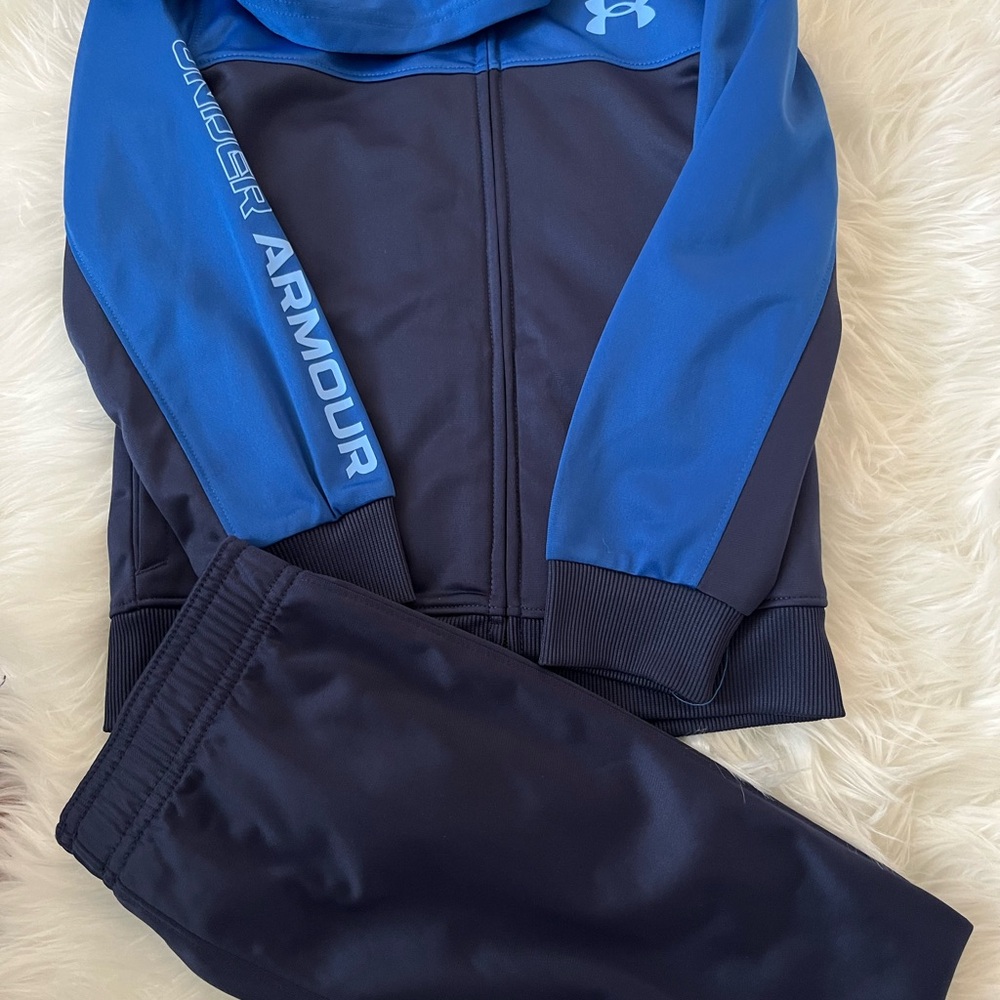 Under Armour Blue Athletic Apparel